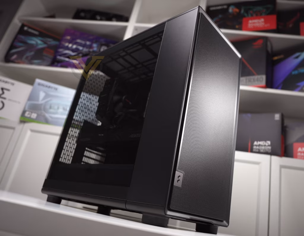 Fractal Epoch XL Review: Minimalist Elegance Meets High-Performance