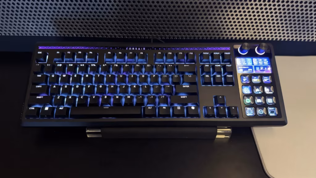 Corsair Galleon 100 SD: Gaming Keyboard with Integrated Stream Deck