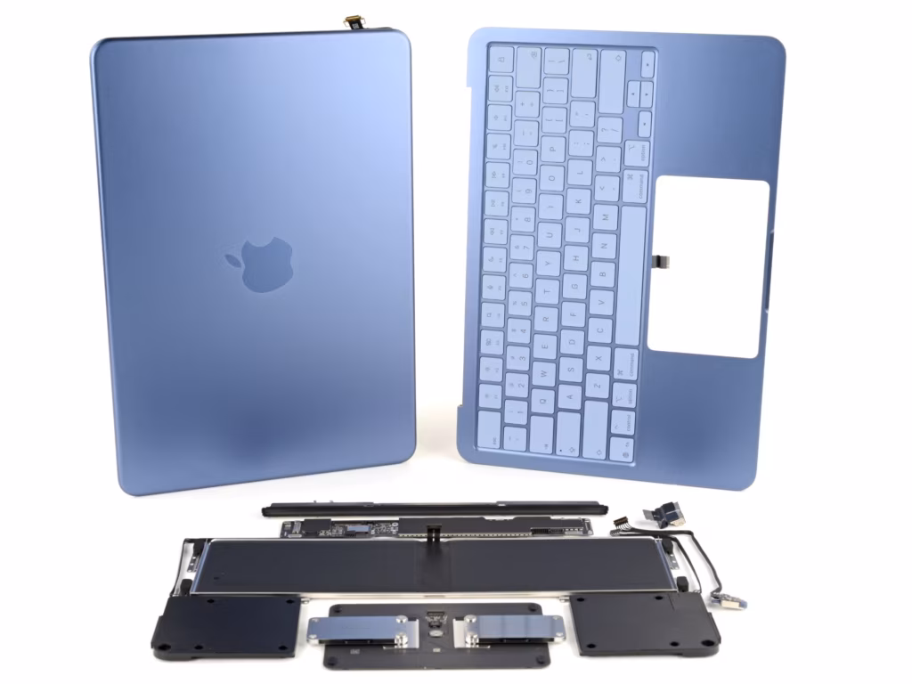 MacBook Neo Teardown Reveals Most Repairable Design in Years