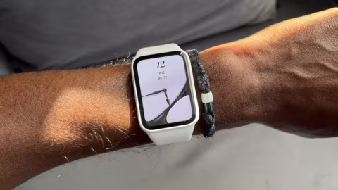 Xiaomi Smart Band 10 Pro Review: Enhanced Tracking and Display for Fitness Enthusiasts