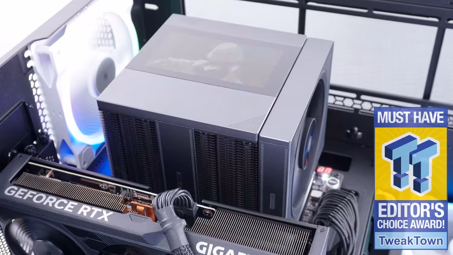 PCCooler RZ820 Display: Reviewing a Flagship Air Cooler with Integrated LCD Screen