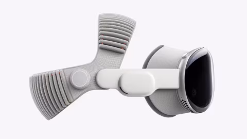 Apple Vision Pro Head Paul Meade Joins OpenAI in New Hardware Push