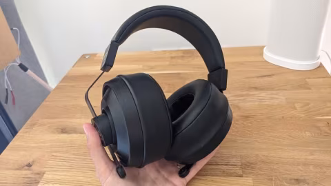 Final DX4000CL Review: Assessing Mid-Range Home Headphones