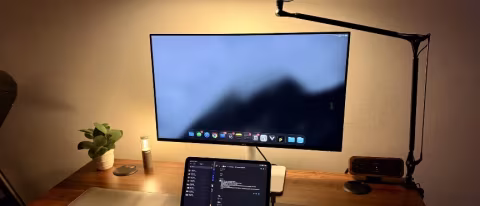 Dell S2725HSM Reviewed: A Straightforward Business Display for Office Use