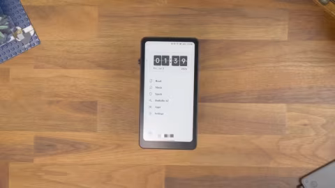 Durobo Krono Review: Pocketable E Ink Device Falls Short