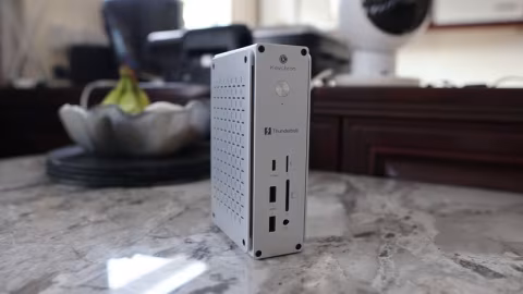 Keychron's 14-in-1 Thunderbolt 5 Dock: A Compact Powerhouse for Modern Desks
