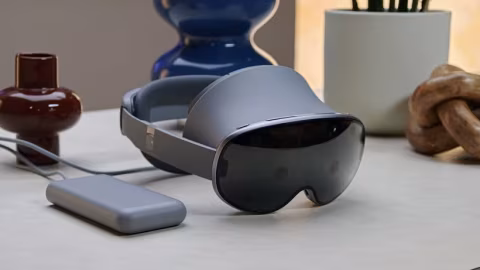 Samsung Galaxy XR Review: A Competitor to Vision Pro