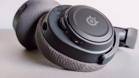 SteelSeries Nova 7 Wireless Gen 2 Review: Comfort Meets Gaming Audio