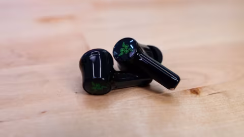 Razer Hammerhead V3 HyperSpeed Review: Best Wireless Gaming Earbuds for PC and Console