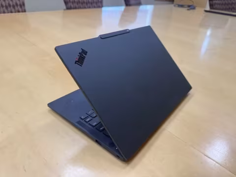 Review: ThinkPad X13 Gen 6 – A Compact Laptop Built for Business