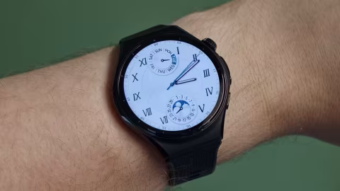 Huawei Watch 6 Review: A Stylish Health Tracker with App Limitations