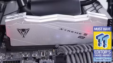 Silver computer memory module showing 'VIPER,' 'Xtreme 5,' and 'CKD' branding.